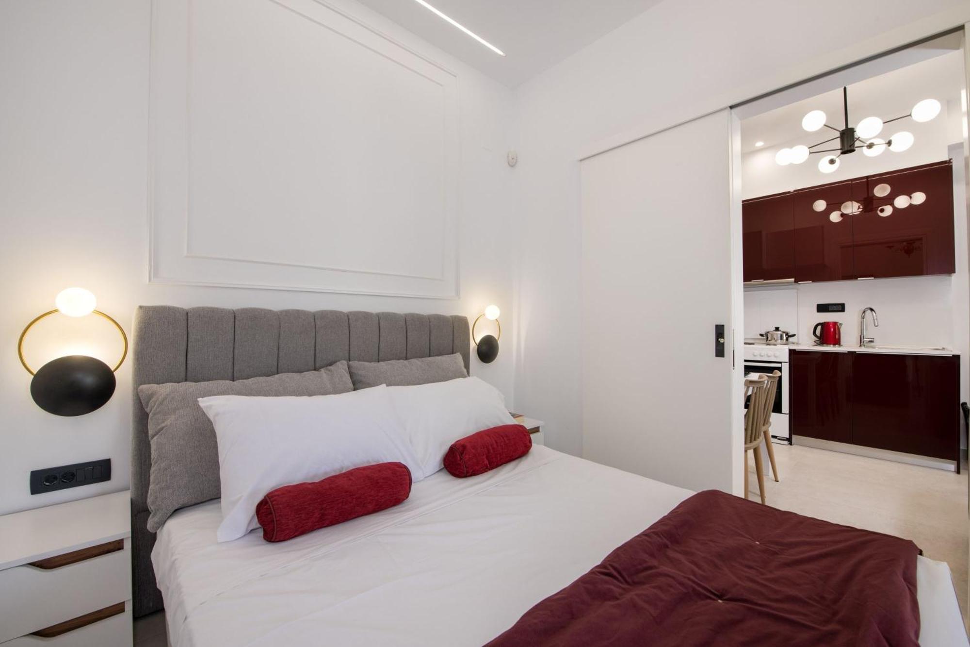 Cherry Central Luxury Suites ハニア エクステリア 写真